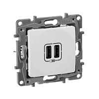 672294 Розетка USB 2-м СП 2мод. Etika 240В/5В 2400мА механизм бел. IEK 