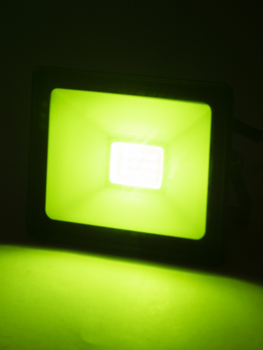 Прожектор светодиодный СДО-04-020Н-З (зелёный свет) 20 Вт, IP65, черный, Народный в г. Санкт-Петербург  фото 3