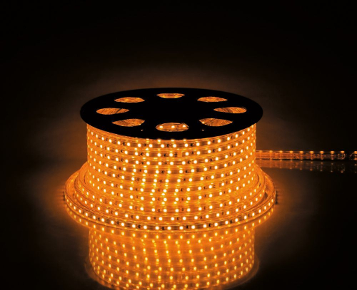 Cветодиодная LED лента Feron LS707, 30SMD(5050)/м 7.2Вт/м  50м IP65 220V желтый 26253 в г. Санкт-Петербург 