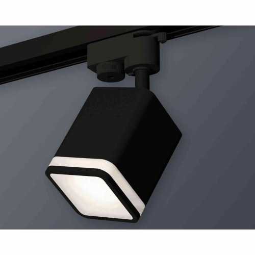 Комплект трекового светильника Ambrella light Track System XT7813021 SBK/FR черный песок/белый матовый (A2521, C7813, N7751) в г. Санкт-Петербург  фото 3