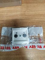 619-010200-289 Розетка телевизионная проходная TV/SAT Cosmo бел. ABB 