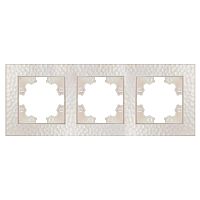 A10045-OBr Рамка 3-м Афина фактурная универс. жемчуж. Universal A10045-Obr
